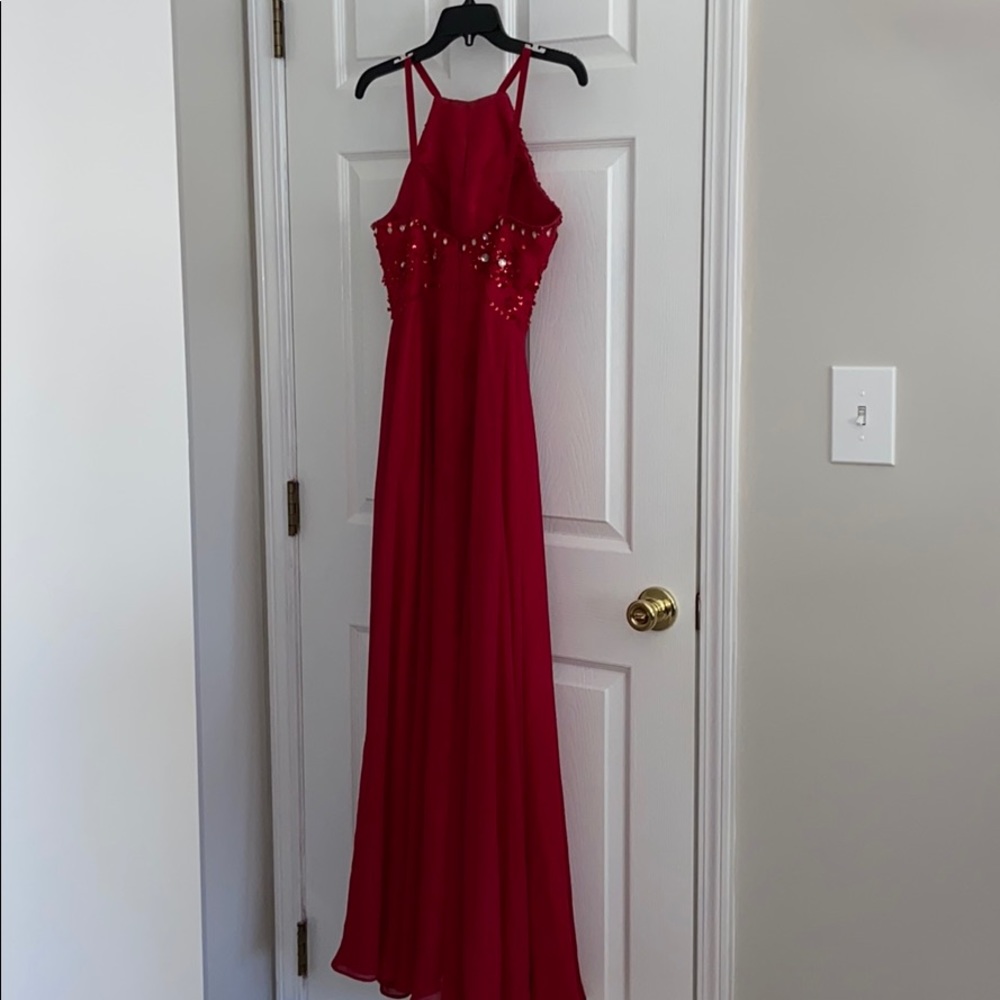 PROM SEASON!! 💄💋💃🏻 - Picture 3 of 9